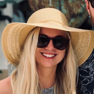 Meet your Posher, Sam